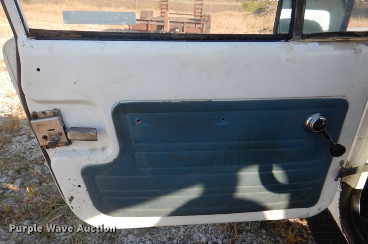 image for item JS9176 1978 Jeep CJ7  SUV