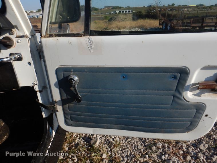 image for item JS9176 1978 Jeep CJ7  SUV