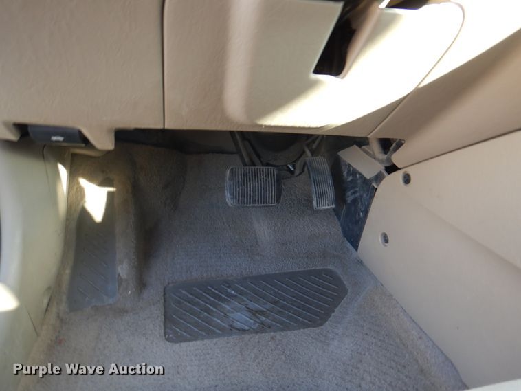 image for item JS9177 2005 Ford Escape  SUV