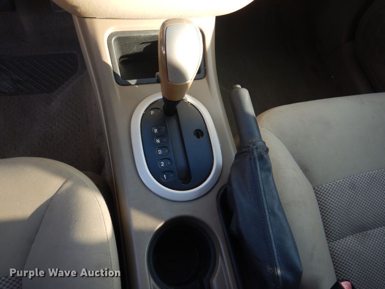 image for item JS9177 2005 Ford Escape  SUV