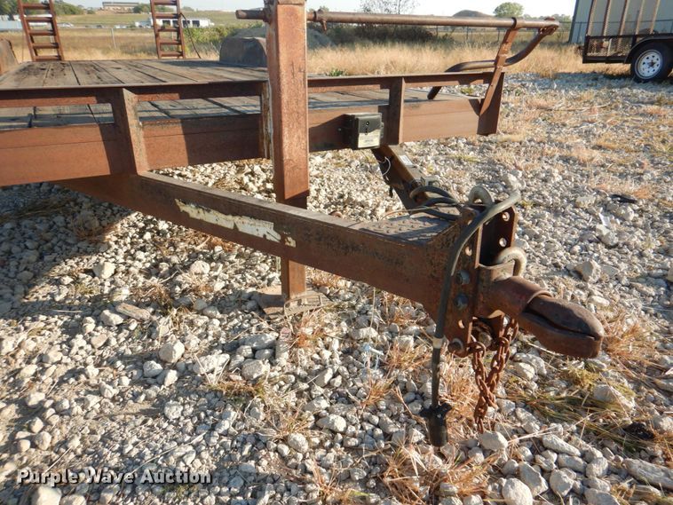 image for item JS9179 1998 H&H  utility trailer