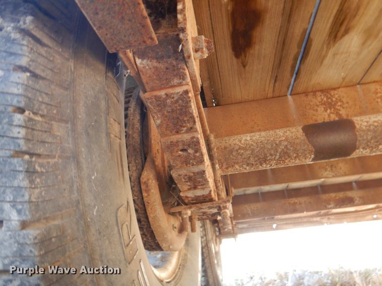 image for item JS9179 1998 H&H  utility trailer