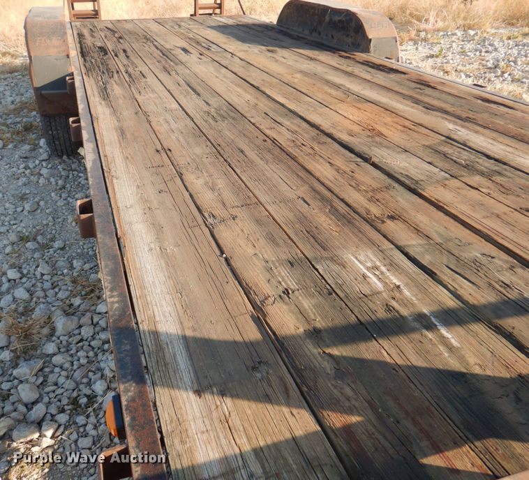 image for item JS9179 1998 H&H  utility trailer