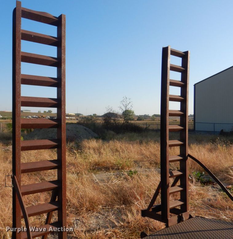 image for item JS9179 1998 H&H  utility trailer