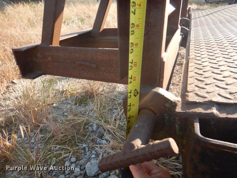 image for item JS9179 1998 H&H  utility trailer