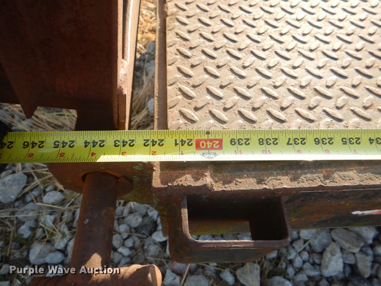 image for item JS9179 1998 H&H  utility trailer