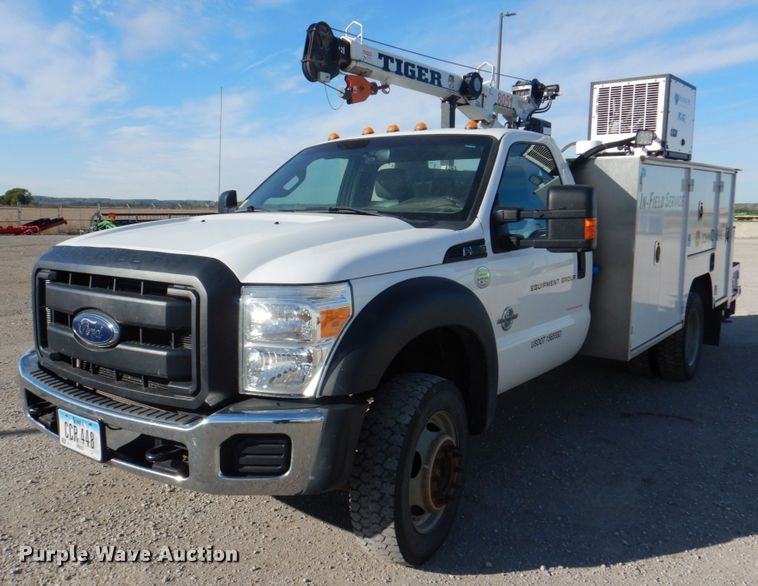 image for item JS9186 2014 Ford F550 Super Duty  utility / service truck