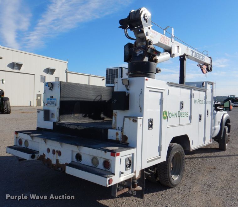 image for item JS9186 2014 Ford F550 Super Duty  utility / service truck