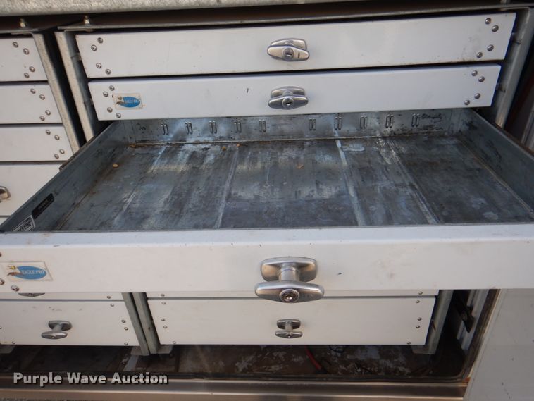 image for item JS9186 2014 Ford F550 Super Duty  utility / service truck