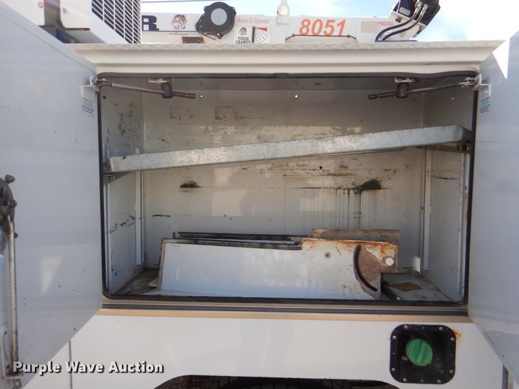 image for item JS9186 2014 Ford F550 Super Duty  utility / service truck