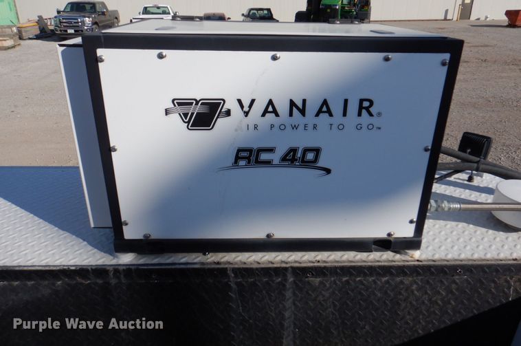 image for item JS9186 2014 Ford F550 Super Duty  utility / service truck