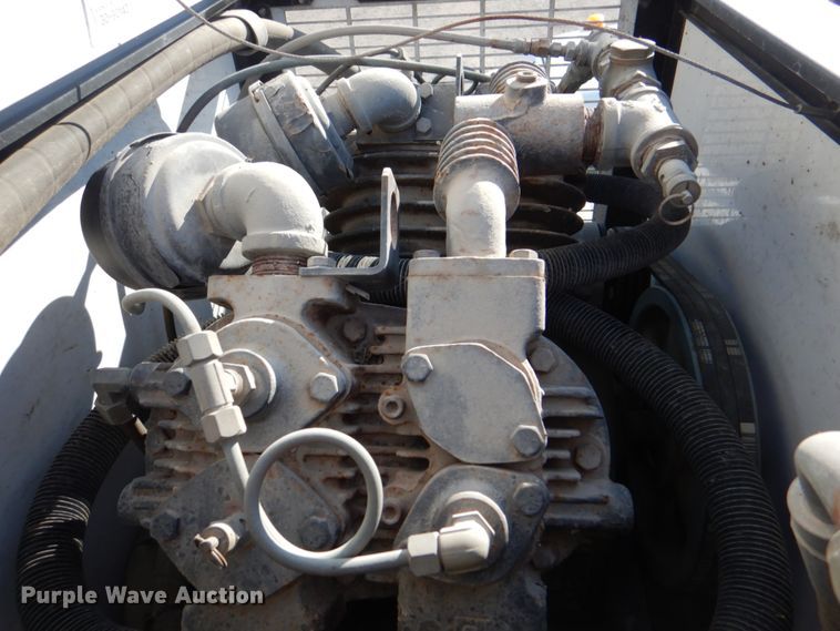 image for item JS9186 2014 Ford F550 Super Duty  utility / service truck