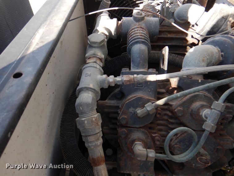 image for item JS9186 2014 Ford F550 Super Duty  utility / service truck