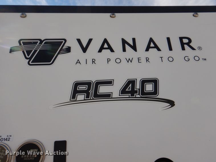 image for item JS9186 2014 Ford F550 Super Duty  utility / service truck