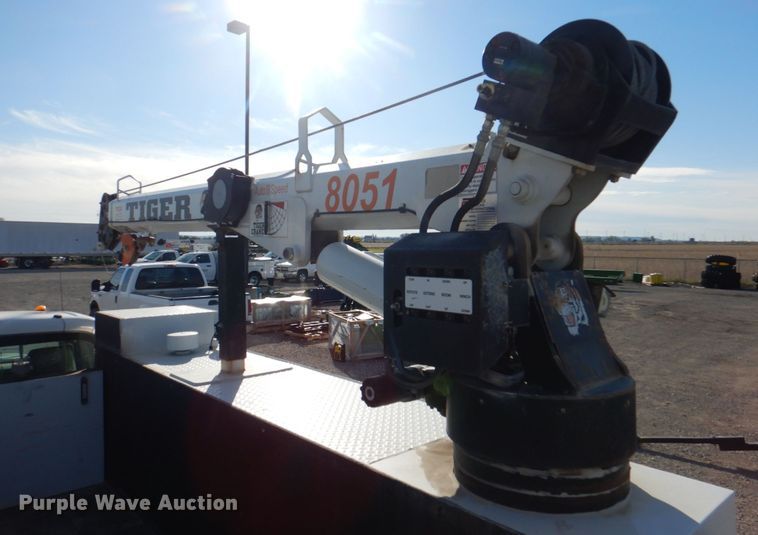 image for item JS9186 2014 Ford F550 Super Duty  utility / service truck