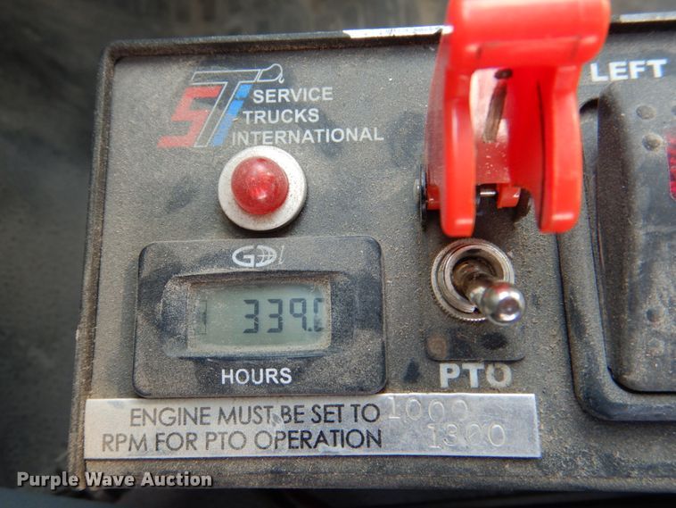 image for item JS9186 2014 Ford F550 Super Duty  utility / service truck