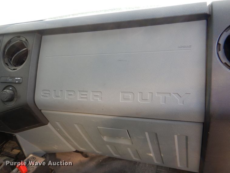 image for item JS9186 2014 Ford F550 Super Duty  utility / service truck