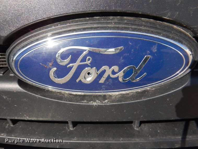 image for item JS9186 2014 Ford F550 Super Duty  utility / service truck