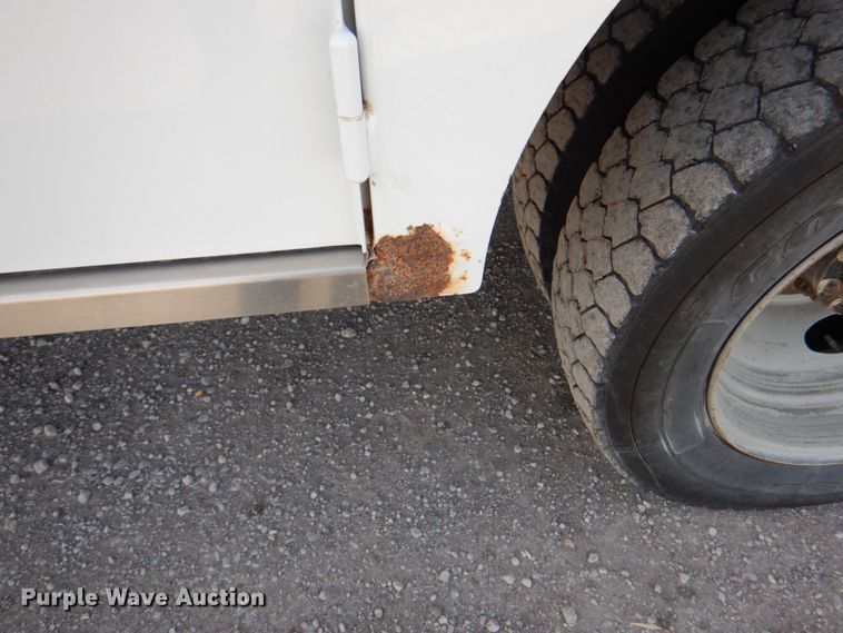 image for item JS9186 2014 Ford F550 Super Duty  utility / service truck