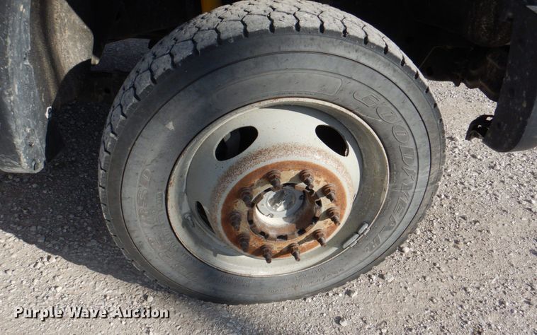 image for item JS9186 2014 Ford F550 Super Duty  utility / service truck