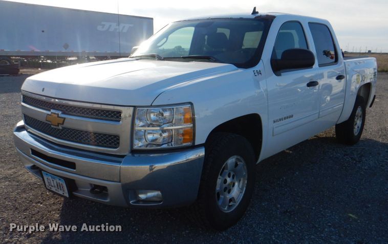 image for item JS9187 2013 Chevrolet Silverado 1500  Crew Cab pickup truck