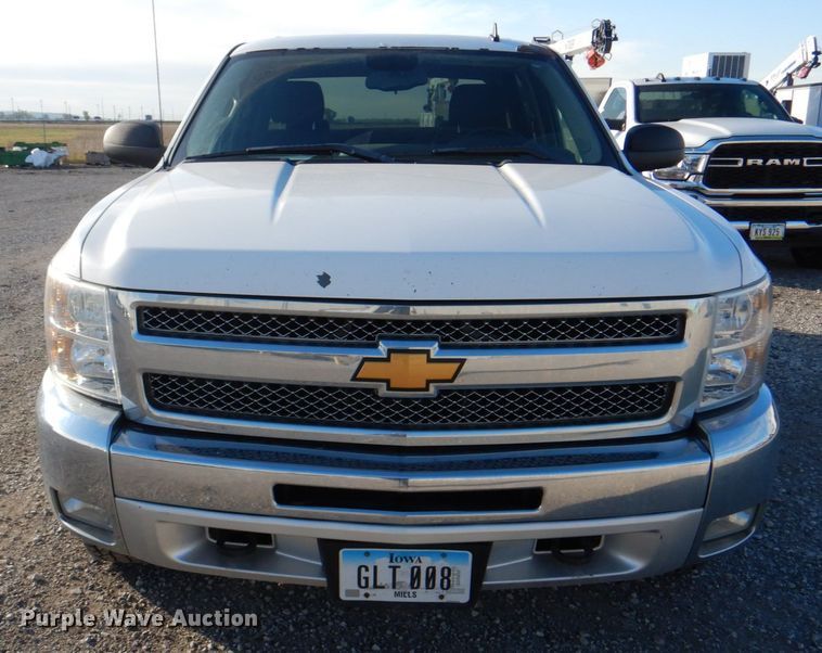 image for item JS9187 2013 Chevrolet Silverado 1500  Crew Cab pickup truck