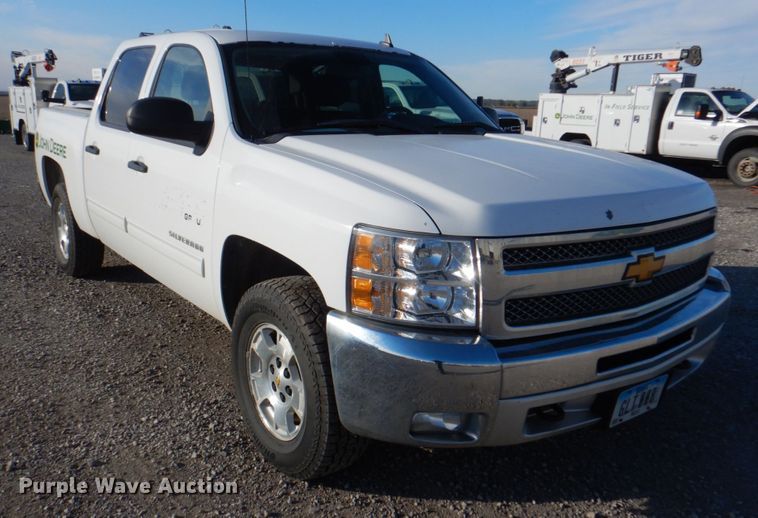 image for item JS9187 2013 Chevrolet Silverado 1500  Crew Cab pickup truck