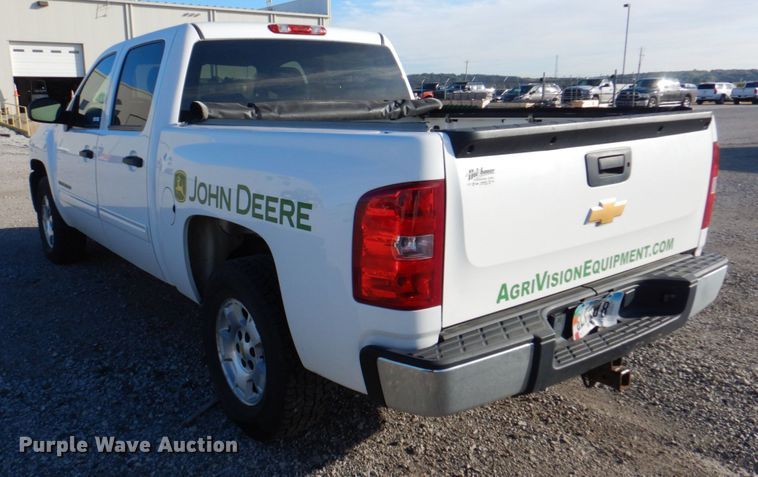 image for item JS9187 2013 Chevrolet Silverado 1500  Crew Cab pickup truck