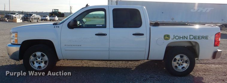 image for item JS9187 2013 Chevrolet Silverado 1500  Crew Cab pickup truck