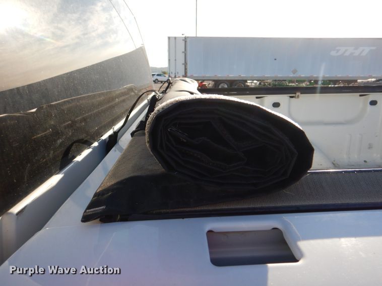 image for item JS9187 2013 Chevrolet Silverado 1500  Crew Cab pickup truck