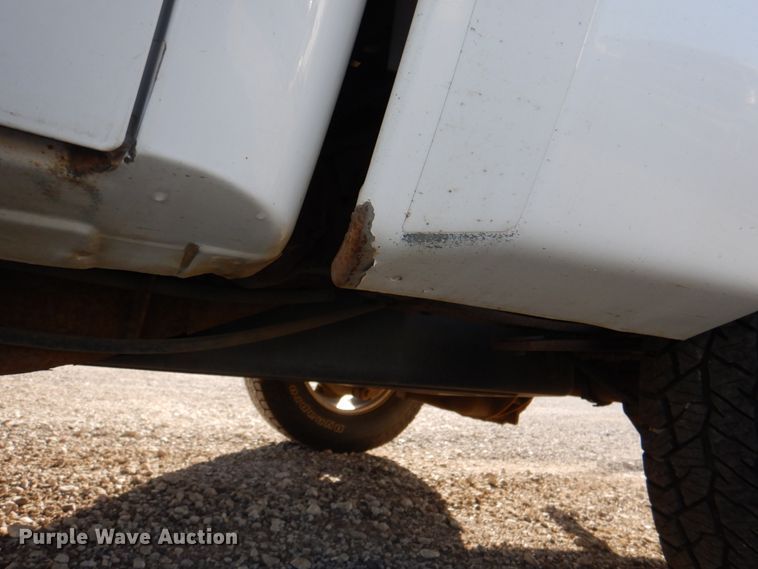 image for item JS9187 2013 Chevrolet Silverado 1500  Crew Cab pickup truck