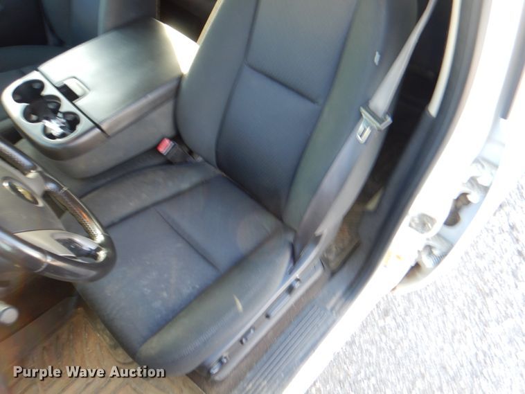 image for item JS9187 2013 Chevrolet Silverado 1500  Crew Cab pickup truck