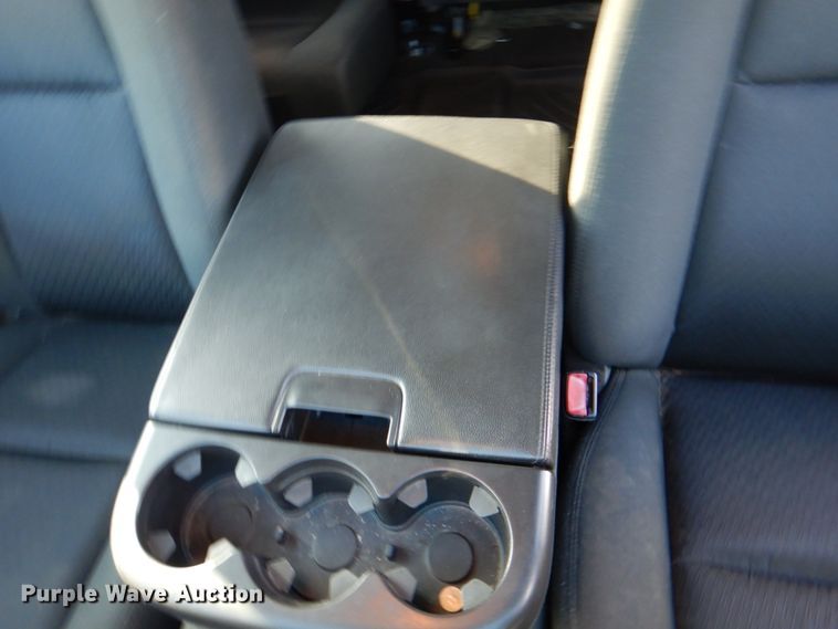 image for item JS9187 2013 Chevrolet Silverado 1500  Crew Cab pickup truck