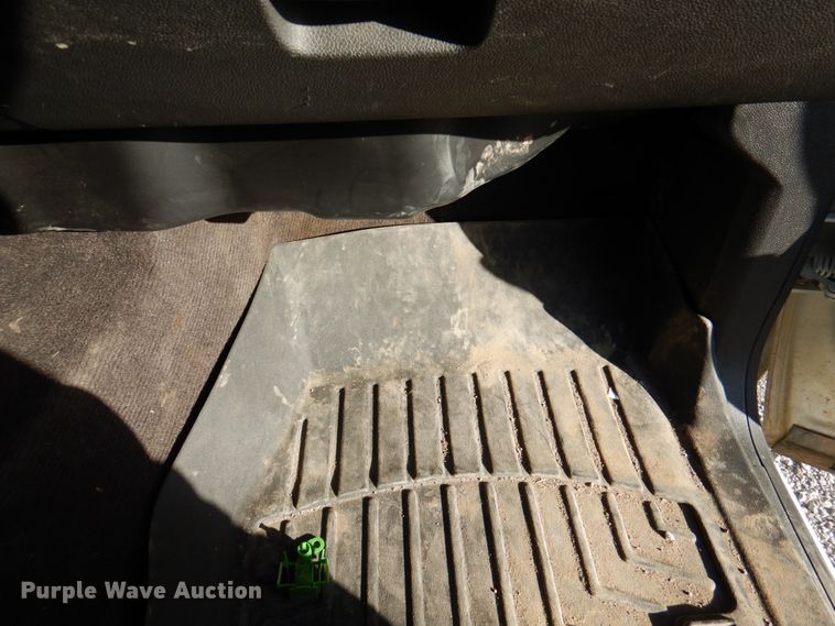 image for item JS9187 2013 Chevrolet Silverado 1500  Crew Cab pickup truck