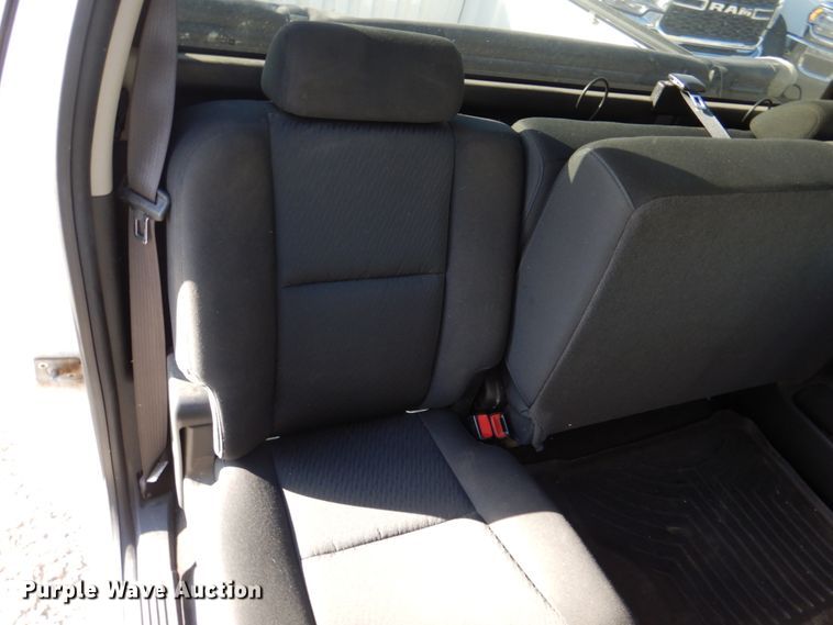 image for item JS9187 2013 Chevrolet Silverado 1500  Crew Cab pickup truck