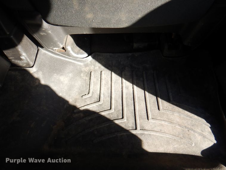 image for item JS9187 2013 Chevrolet Silverado 1500  Crew Cab pickup truck