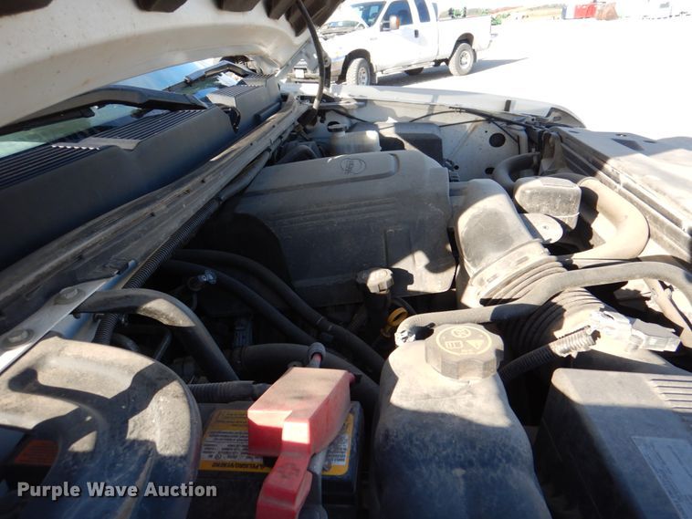 image for item JS9187 2013 Chevrolet Silverado 1500  Crew Cab pickup truck