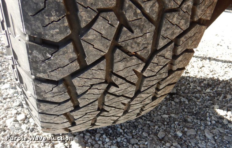 image for item JS9187 2013 Chevrolet Silverado 1500  Crew Cab pickup truck