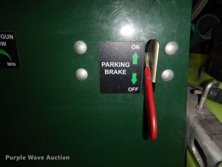 image for item JS9192 Turfco T3100  spreader