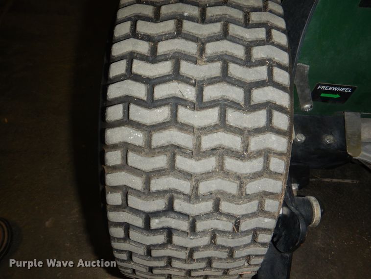 image for item JS9192 Turfco T3100  spreader