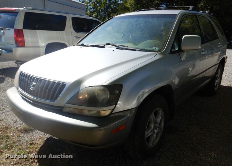 image for item JS9194 2000 Lexus RX300  SUV