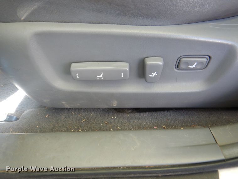 image for item JS9194 2000 Lexus RX300  SUV