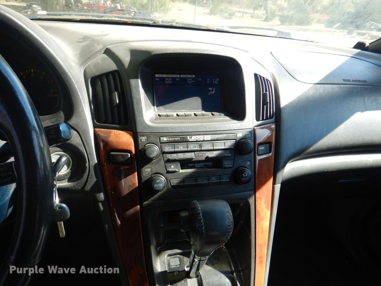 image for item JS9194 2000 Lexus RX300  SUV