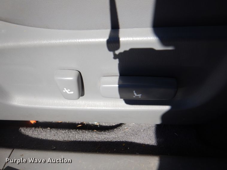 image for item JS9194 2000 Lexus RX300  SUV