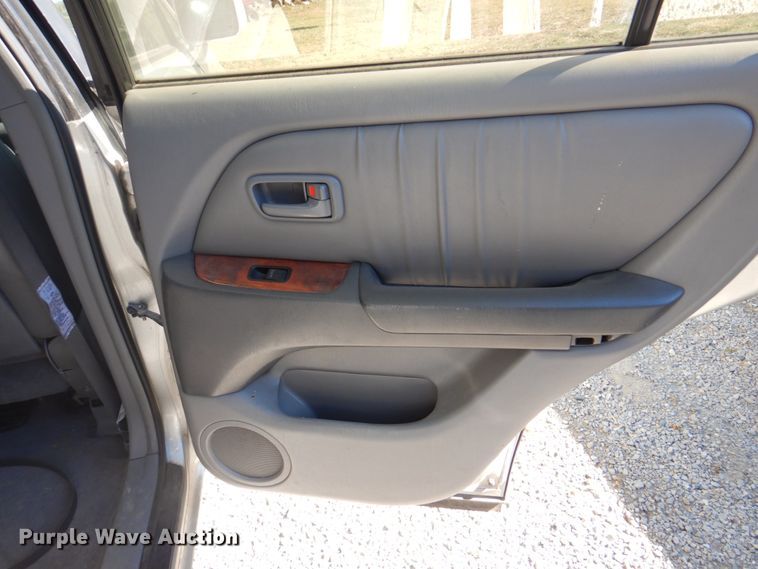 image for item JS9194 2000 Lexus RX300  SUV