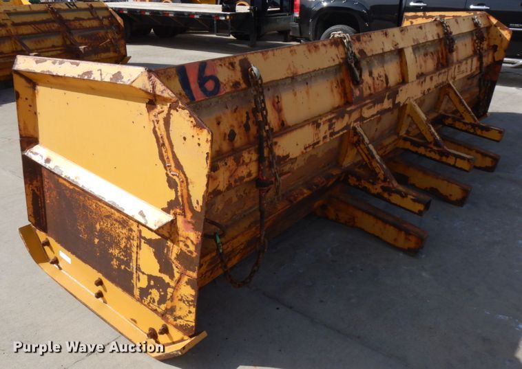 image for item JS9516 Pro Tech  16' W snow pusher