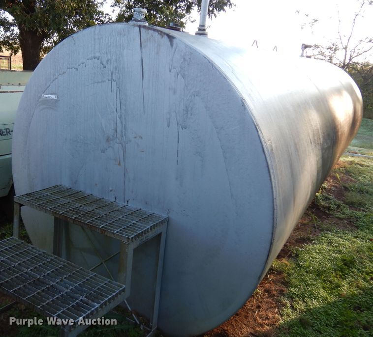 image for item JT9502 Underwriters Laboratories Inc.  underground fuel tank