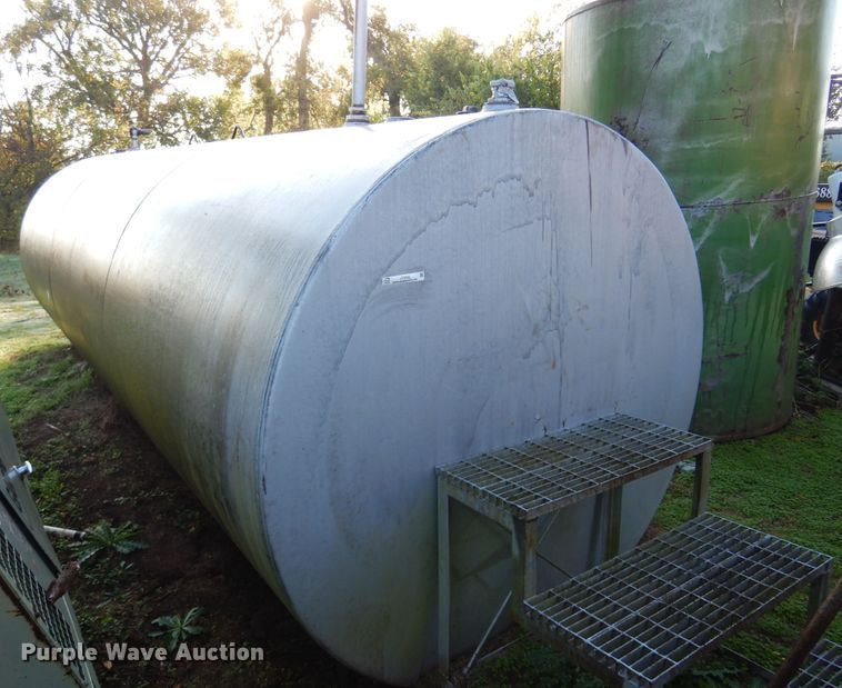 image for item JT9502 Underwriters Laboratories Inc.  underground fuel tank