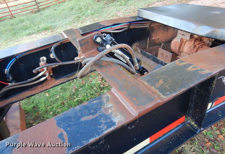 image for item JT9503 2006 Challenger  lowboy equipment trailer