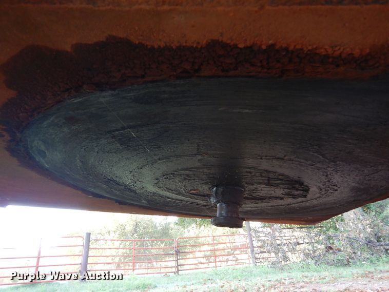 image for item JT9503 2006 Challenger  lowboy equipment trailer